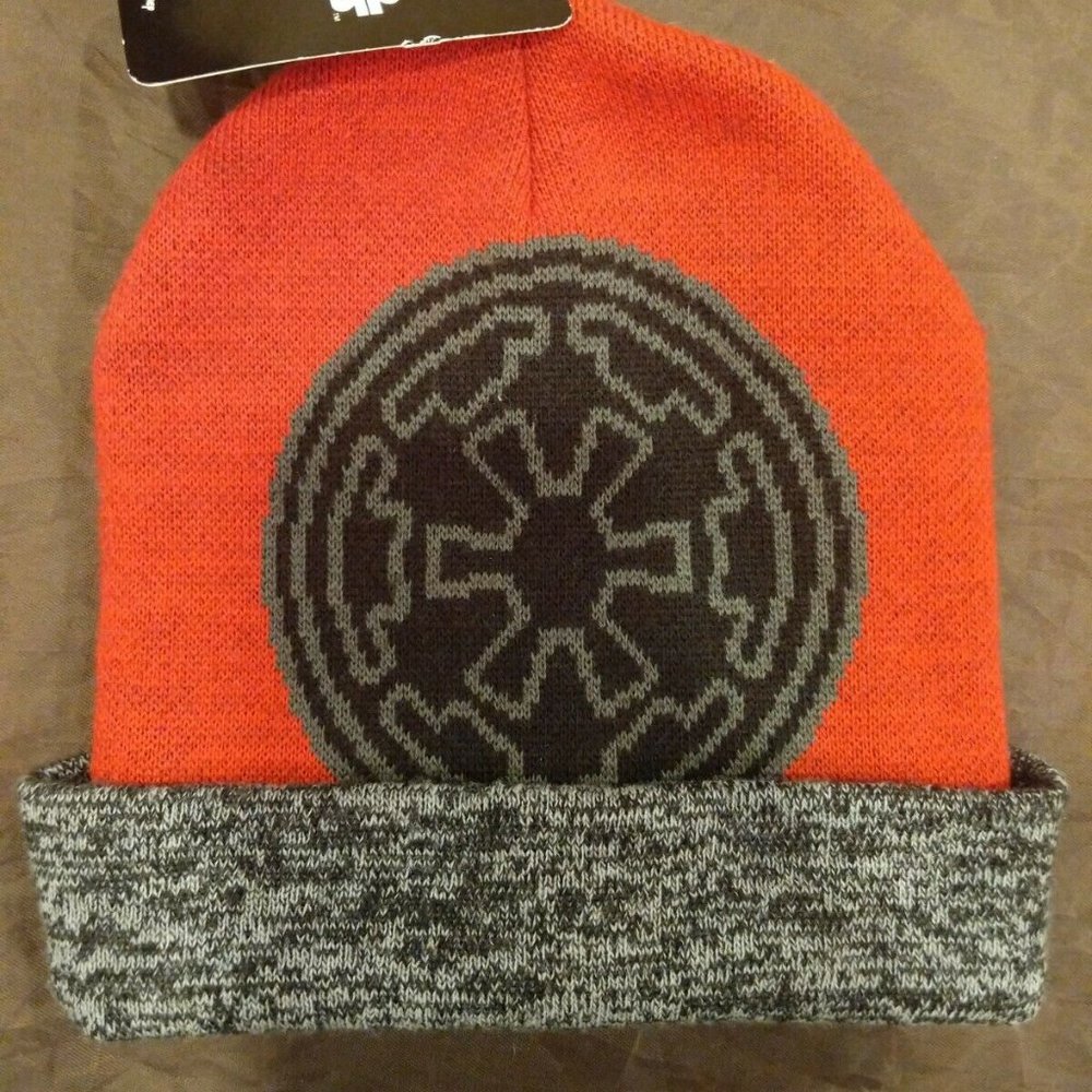Star Wars Empire Strikes Back Beanie Hat. OSFM
